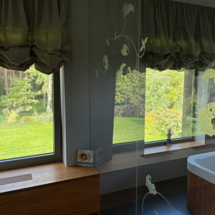 GALVENĀ GUĻAMISTABA