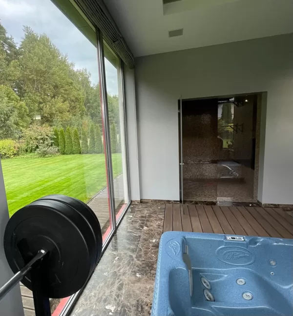 REST AND SPORT ROOM
